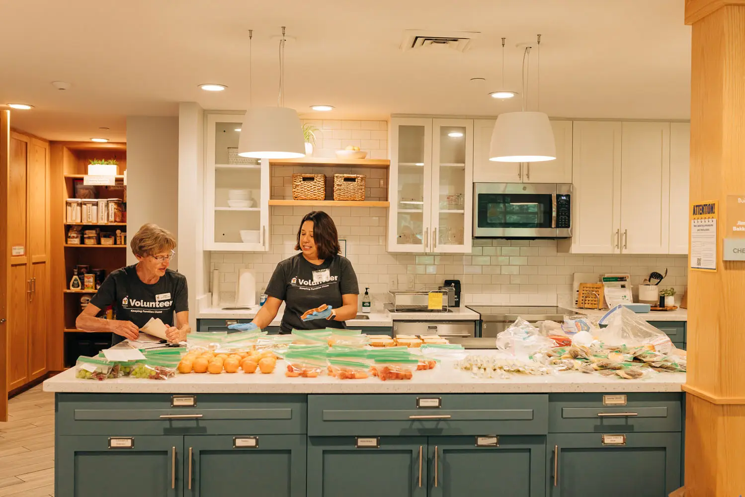 Volunteer Kitchen